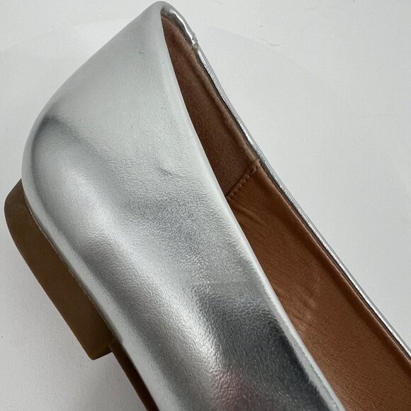 Journee Collection Renzo Ballet Flats in Silver Size 8W MSRP $90 - Picture 12 of 16